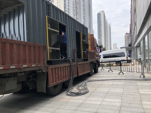 九湖镇柴油发电机空气滤清器在不同季节的更换周期是否有差异？
